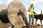 A Com Net crew member helps lay new fiber-optic cable lines in rural Ohio